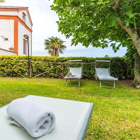 La Terrazza Sul Giardino Apartment Procida Exterior photo