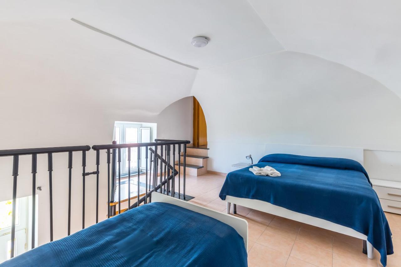 La Terrazza Sul Giardino Apartment Procida Exterior photo