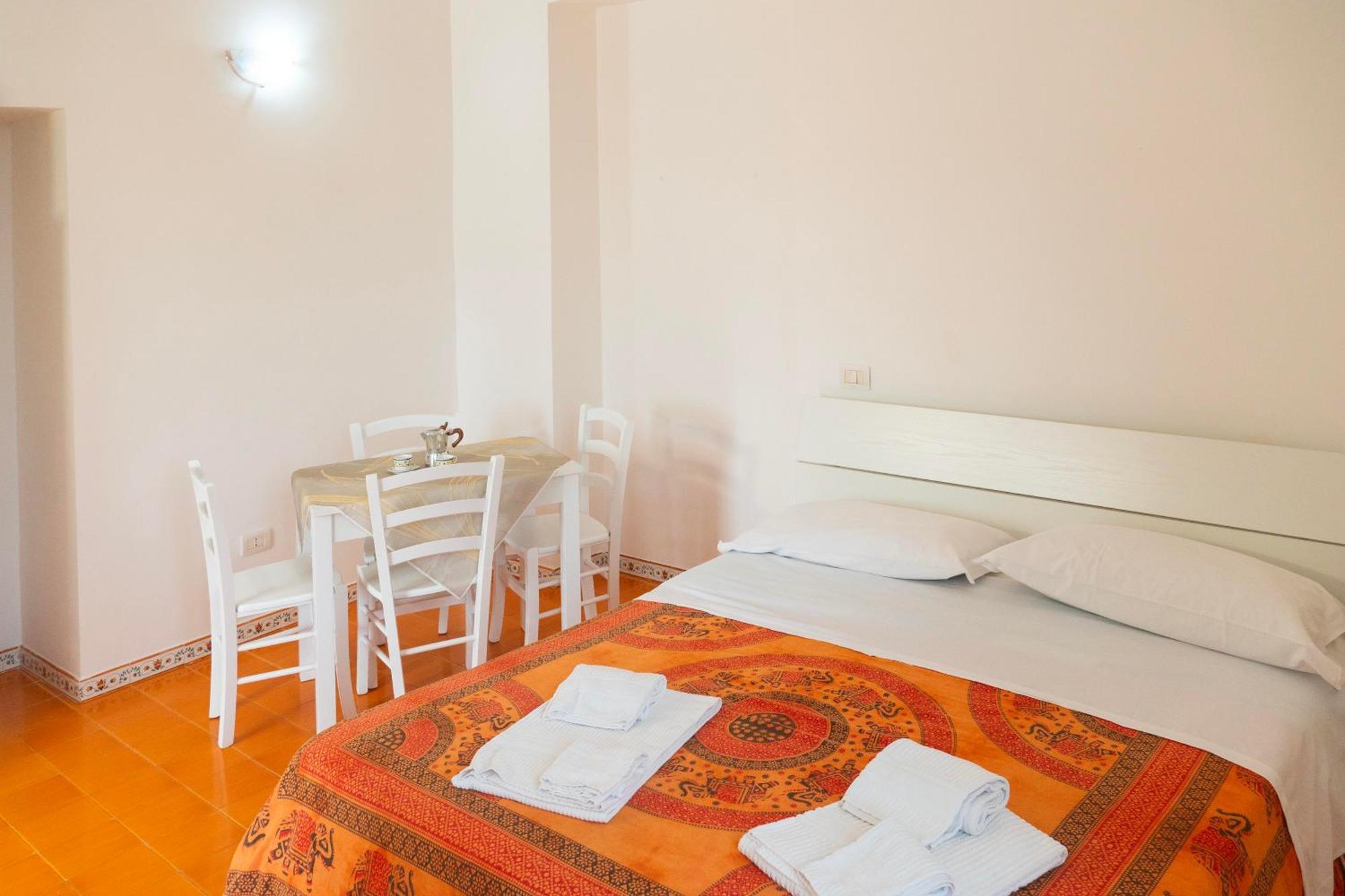 La Terrazza Sul Giardino Apartment Procida Exterior photo